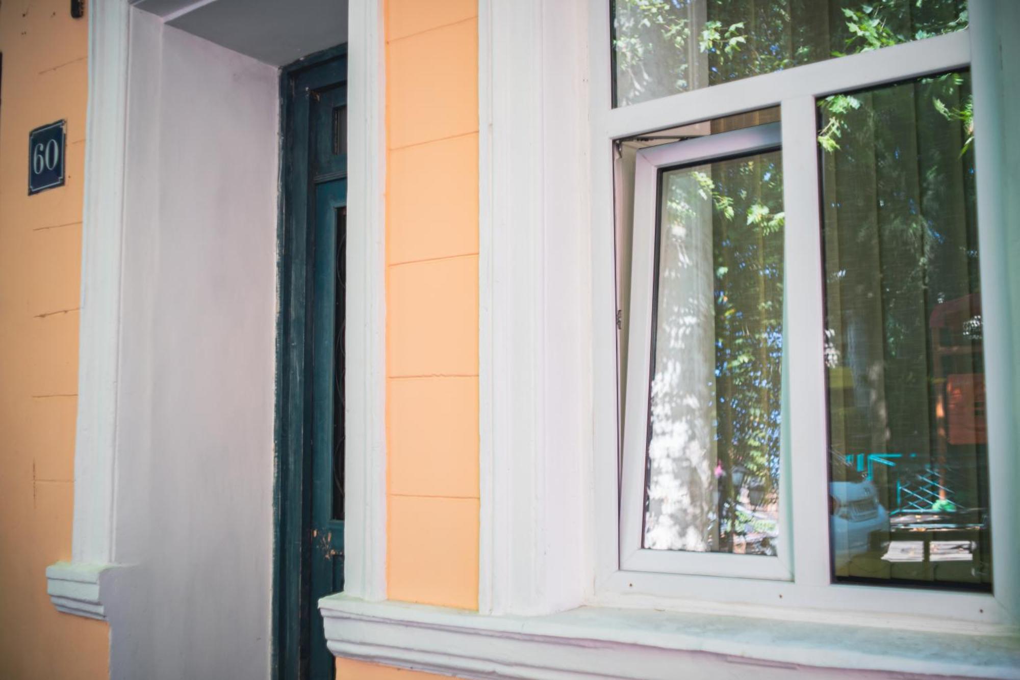 Noah Apartment Тбилиси Екстериор снимка